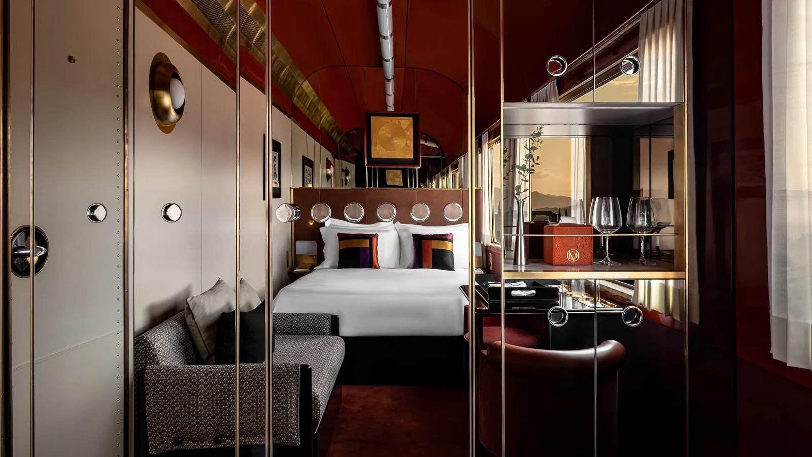 Khám phá La Dolce Vita Orient Express - Chuyến tàu hạng sang đầu tiên của Ý