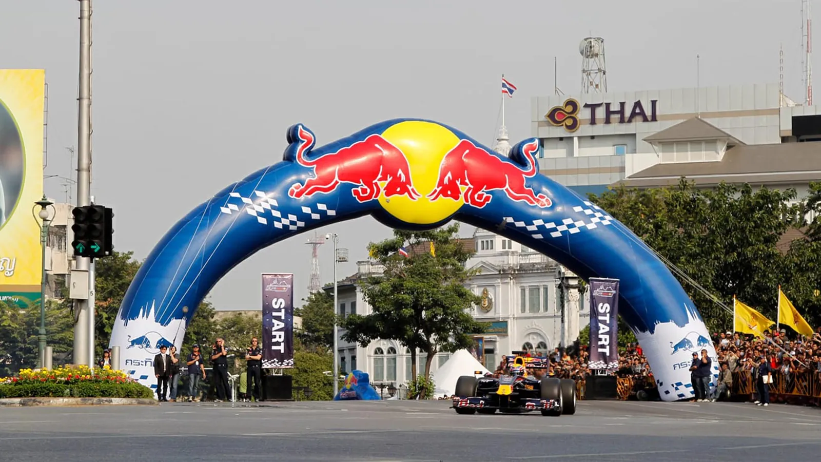 Thái Lan đẩy mạnh mục tiêu tổ chức chặng đua F1 tại Bangkok