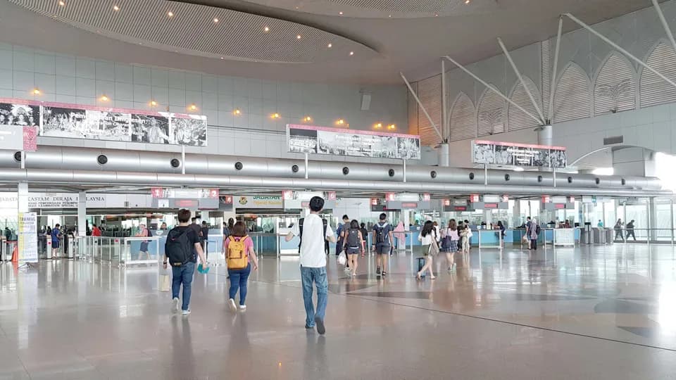 Hướng dẫn nhập cảnh đường bộ từ Malaysia sang Singapore