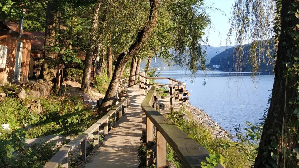 Hàn Quốc thu bay (Phần 2)