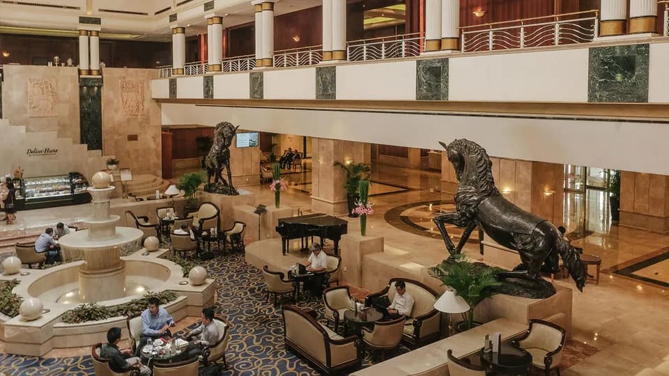 LOTTE LEGEND HOTEL SAIGON – Nơi Chạm Đến Trái Tim Của Bạn 