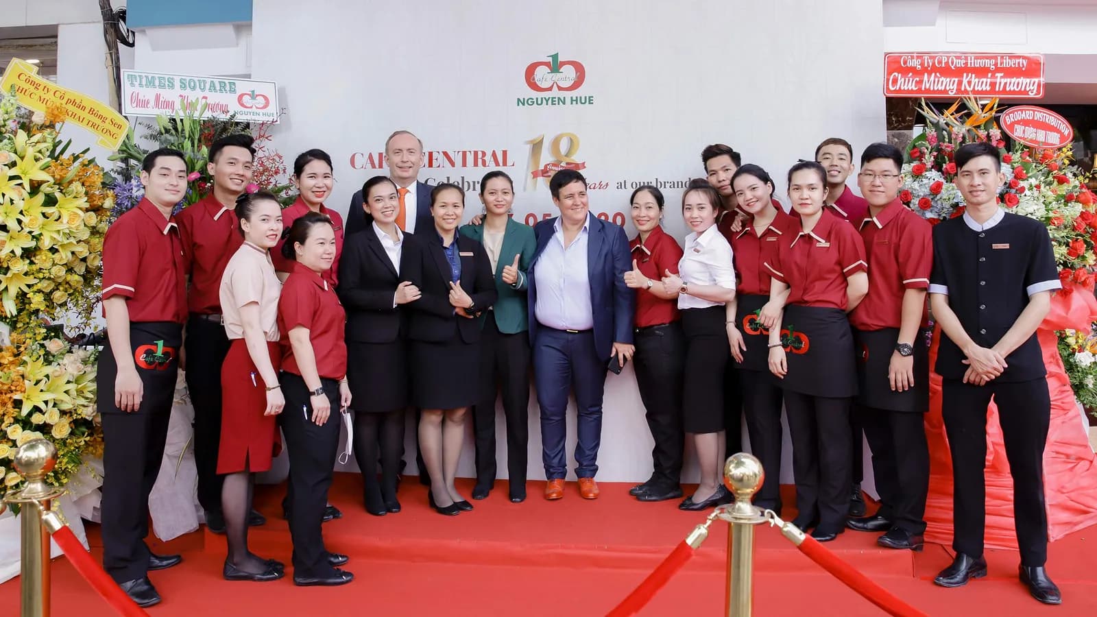 Khám phá trải nghiệm “Ẩm thực từ tình yêu” tại địa điểm mới của Café Central Nguyễn Huệ
