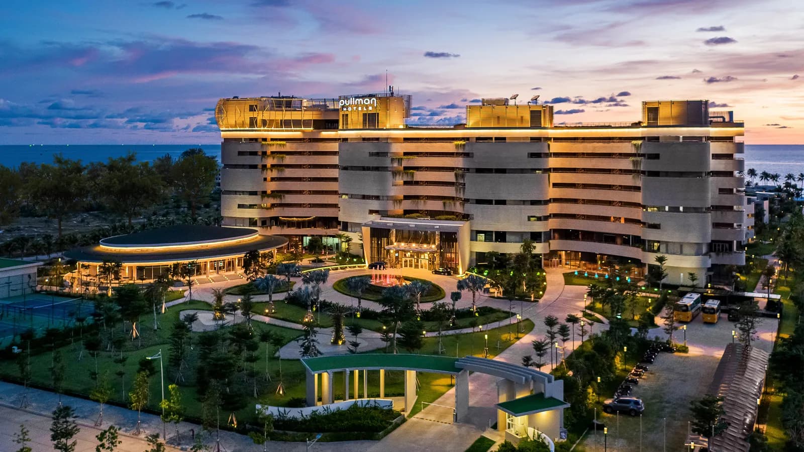 Pullman ra mắt đầy phong cách trên đảo Ngọc