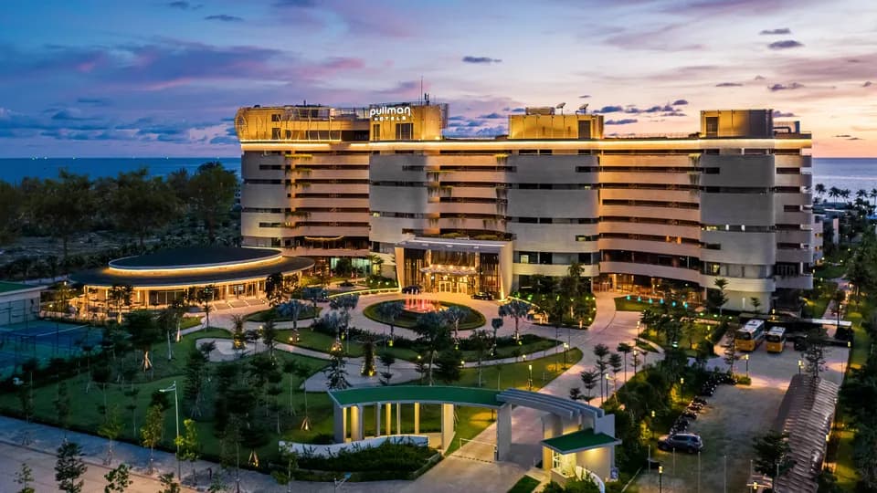Pullman ra mắt đầy phong cách trên đảo Ngọc
