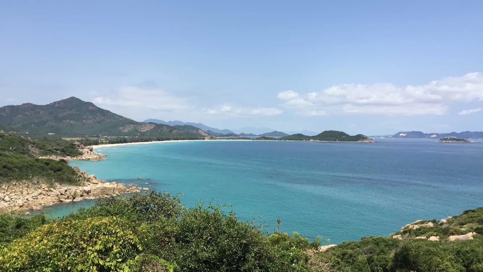 Bốn bãi biển "vạn người mê" ở Khánh Hòa