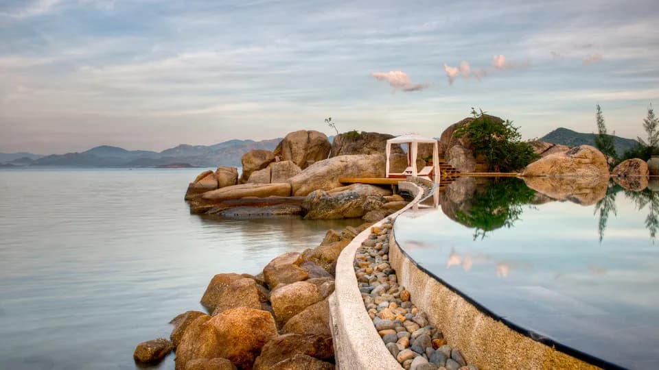 L'Alya Ninh Van Bay đạt giải thưởng Traveler Choice của Tripadvisor năm 2020 dành cho hạng mục "Best of the Best"