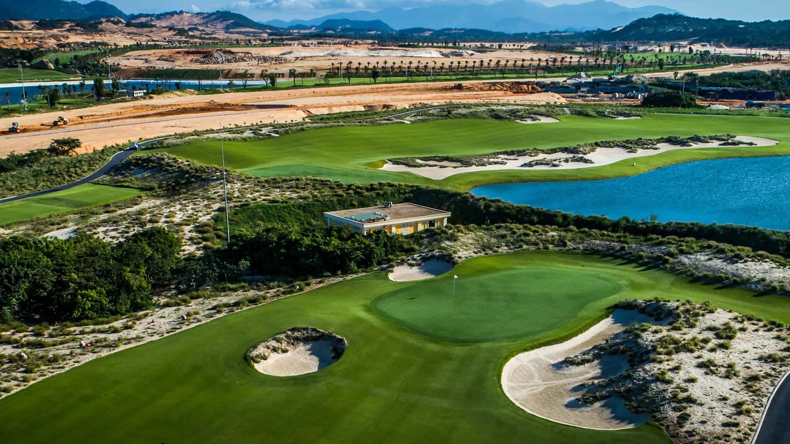 Alma Resort giới thiệu chương trình "Stay & Golf"