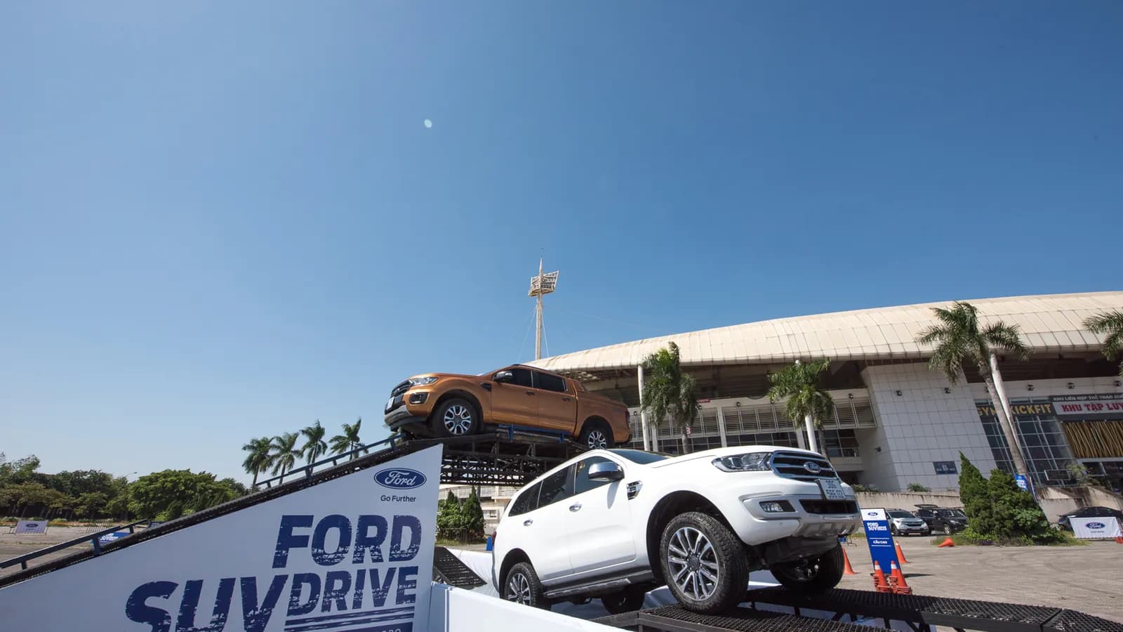 Sự kiện lái thử Ford SUV Drive 2020 khởi động - Cho trải nghiệm off-road khác biệt trên địa hình mô phỏng thực tế