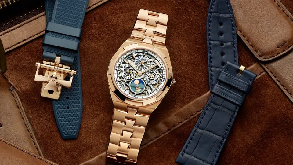 Mẫu đồng hồ Vacheron Constantin Overseas chiến thắng đề cử "Calendar and Astronomy" tại giải thưởng Grand Prix d'Horlogerie de Genève 2020