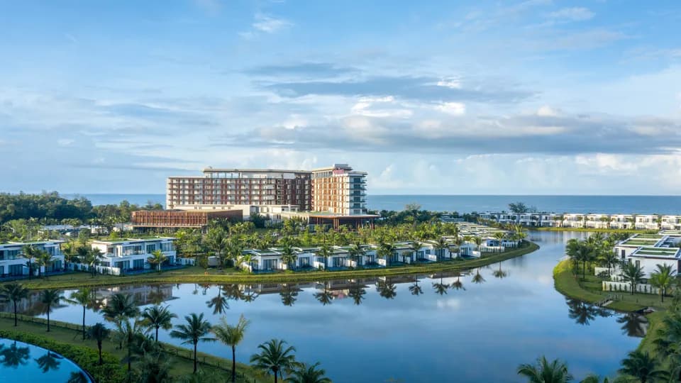 Mövenpick Resort Waverly Phú Quốc được vinh danh “Khu Nghỉ Dưỡng Sang Trọng Dành Cho Gia Đình Tốt Nhất Châu Á” tại World Luxury Hotel Awards