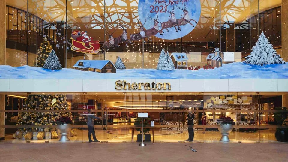 Lễ Thắp Sáng Cây Thông Giáng Sinh tại khách sạn Sheraton Saigon Hotel & Towers 
