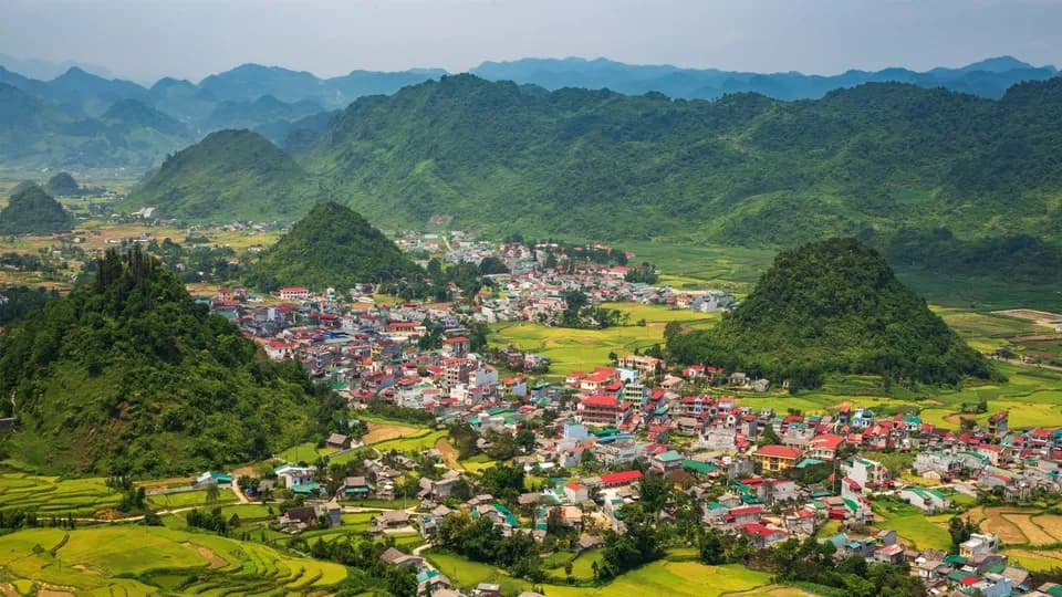 Khám phá Hà Giang - Miền đất ''đá cũng nở hoa''