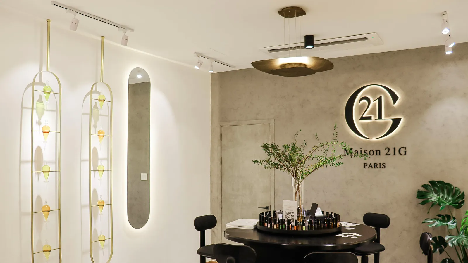 Maison 21G - Nước hoa bespoke đầu tiên tại Việt Nam