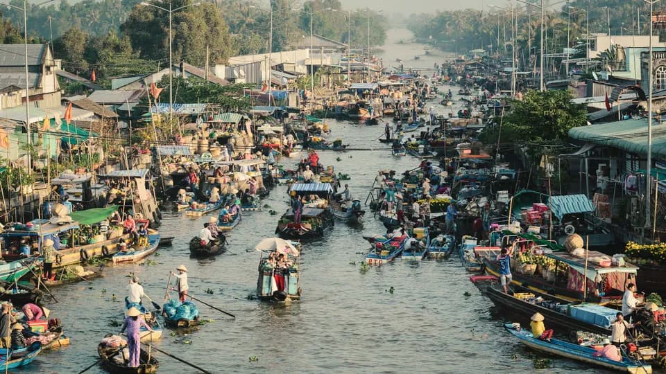 Chợ nổi trong hồi ức thuở thiếu thời