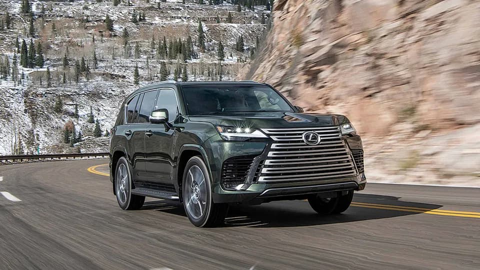 Ra mắt Lexus LX 600 2022 với 3 phiên bản, giá bán cao nhất hơn 9,2 tỷ