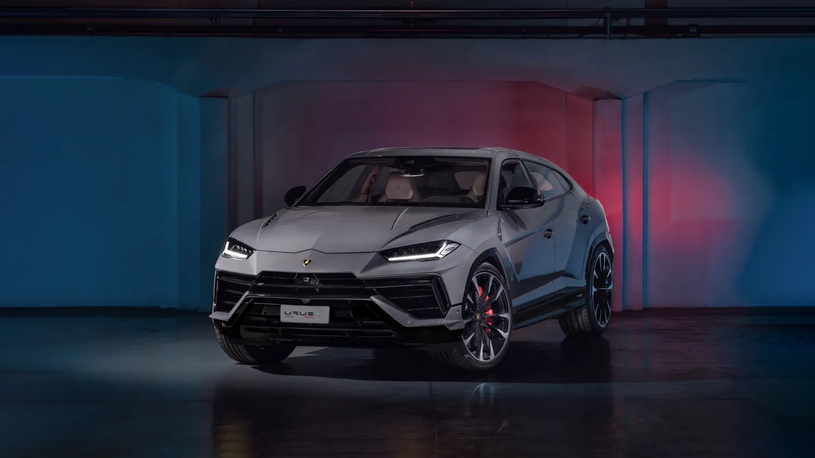 Lamborghini ra mắt Urus S mới nhất, nâng tầm phong cách của chiếc Siêu SUV