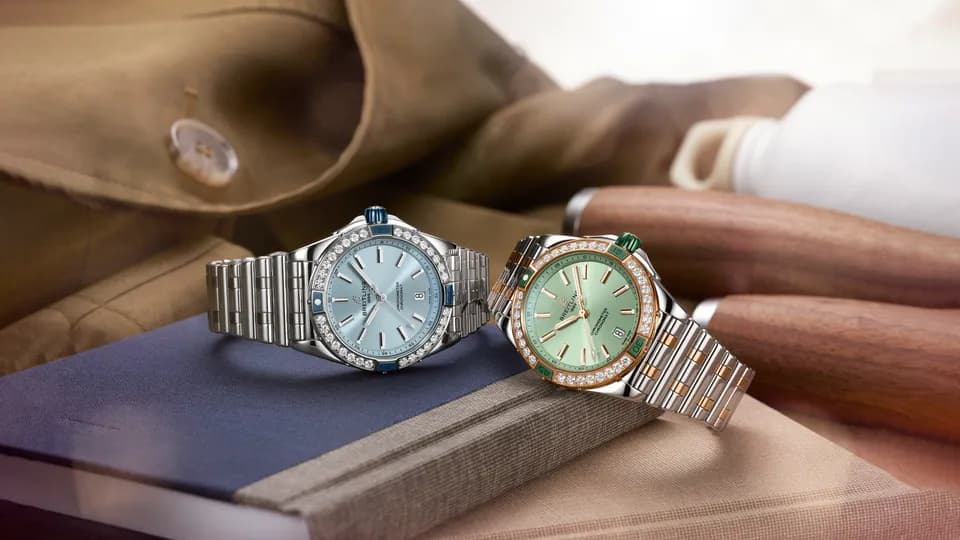 Breitling ra mắt Chronomat Automatic GMT 40 và Super Chronomat Automatic 38