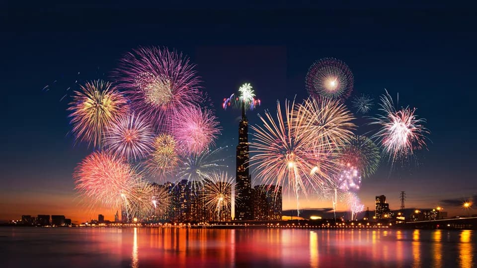 Top 6 địa điểm tổ chức countdown chào năm mới 2023 tại Hà Nội và TP.HCM