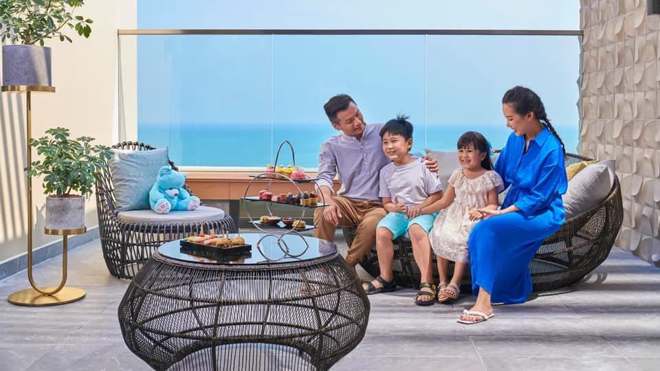 Hạnh phúc đong đầy từ những chuyến đi