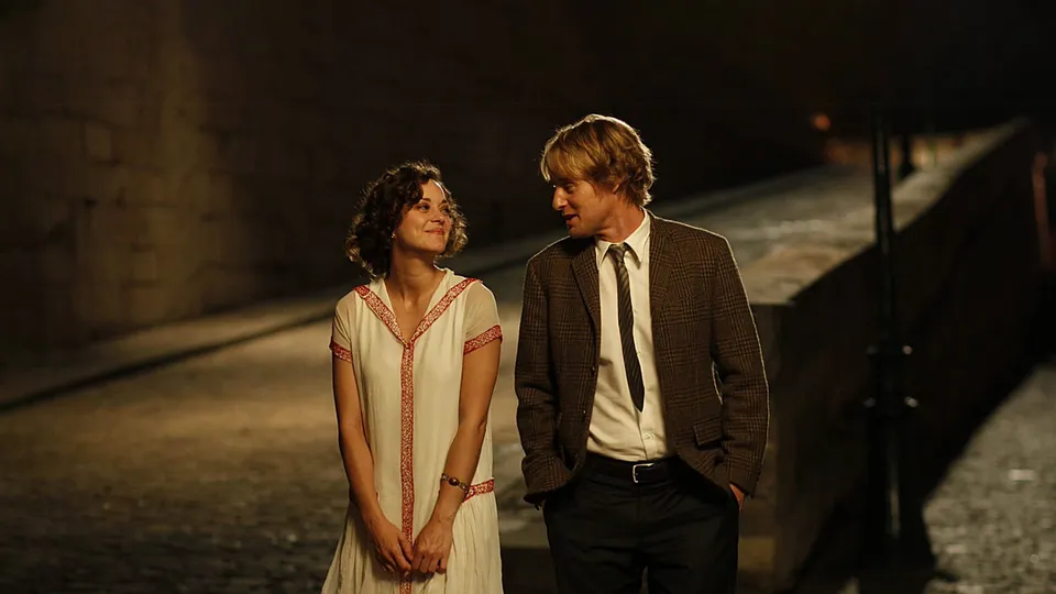 Midnight In Paris: Hơn cả một chuyến du hành thời gian