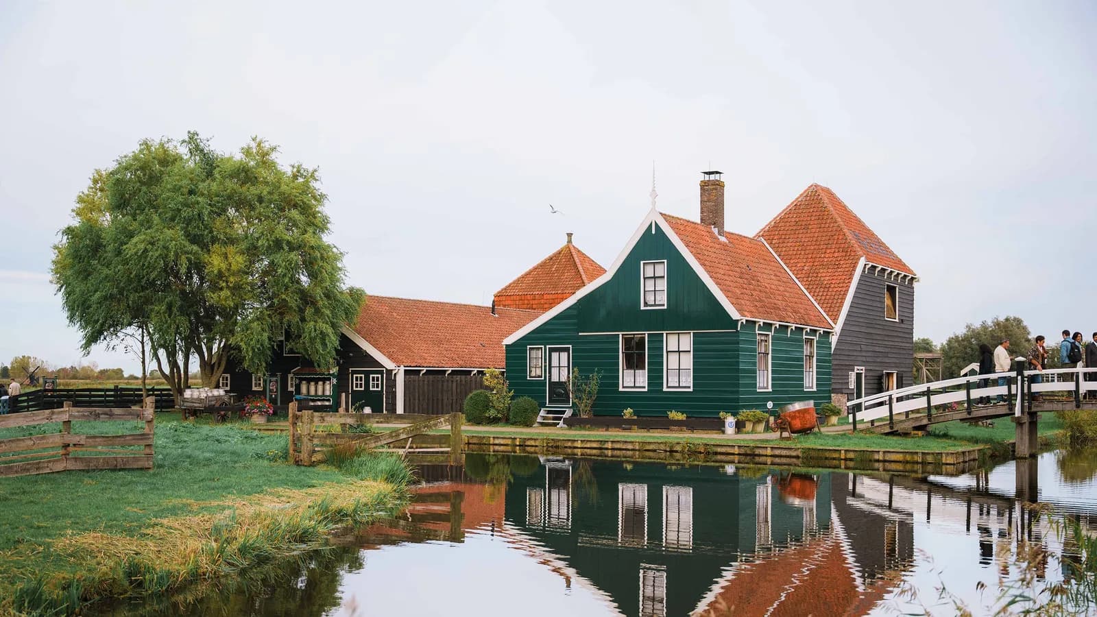 Zaanse Schans – Ngôi làng “chở” gió xứ Hà Lan