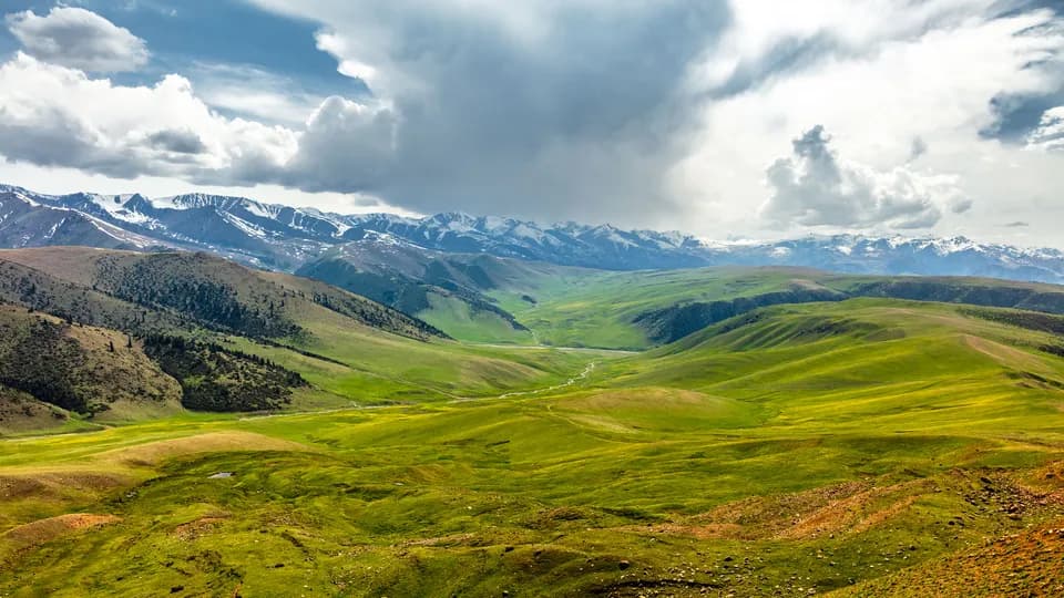 Kazakhstan – Chốn dừng chân lý tưởng của người thích phiêu lưu 