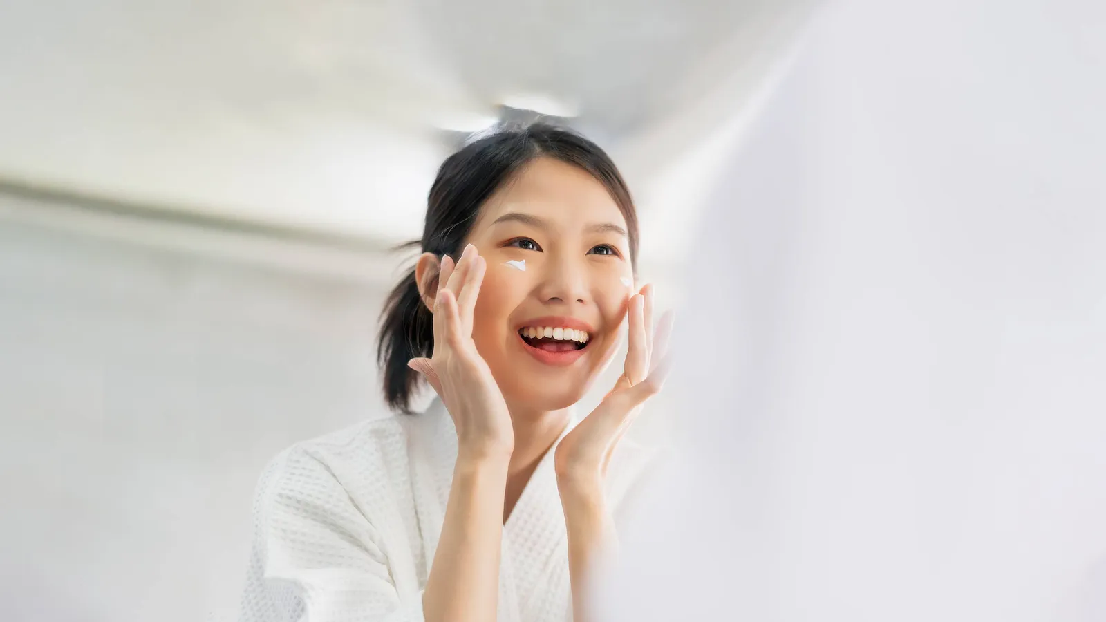 Quy trình chăm sóc da khô thời điểm giao mùa