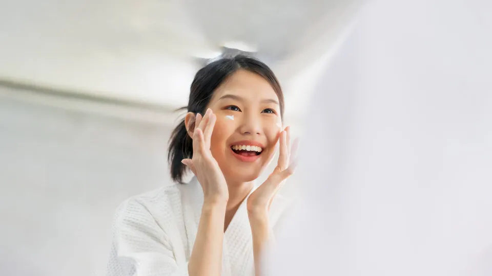Quy trình chăm sóc da khô thời điểm giao mùa