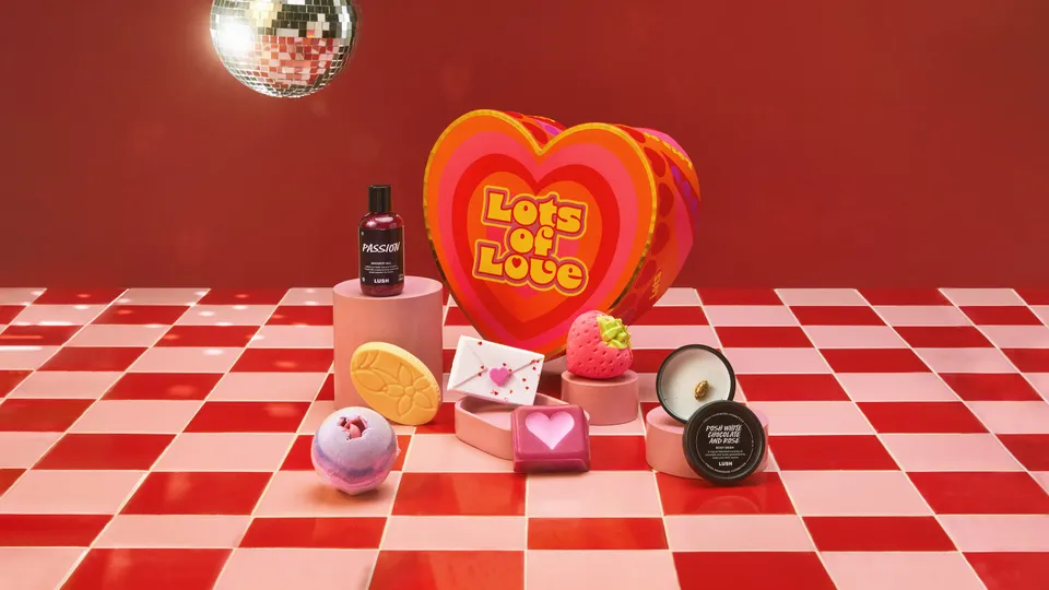 Mùa yêu rực sắc với BST quà tặng Valentine 2024 từ LUSH Vietnam