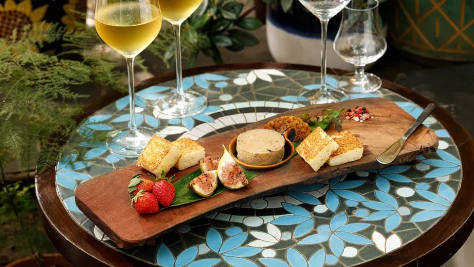 Chill After Work: Thư giãn sau giờ làm với thực đơn sáng tạo tại Thảo Điền