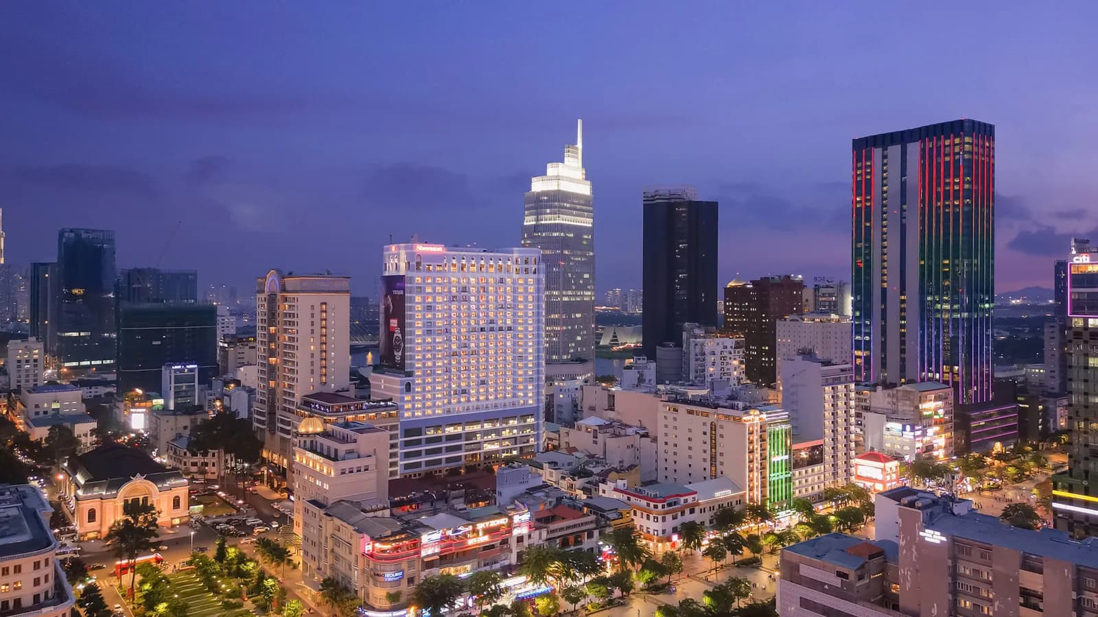Sheraton Saigon Hotel & Towers chính thức đổi tên gọi mới
