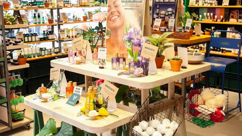 Tái sinh vòng đời mới cho nhựa cùng The Body Shop