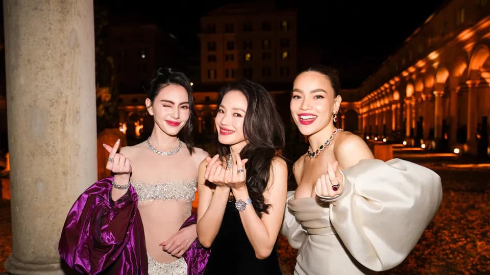 Hồ Ngọc Hà, Thư Kỳ và Davika tỏa sáng tại event của Bulgari
