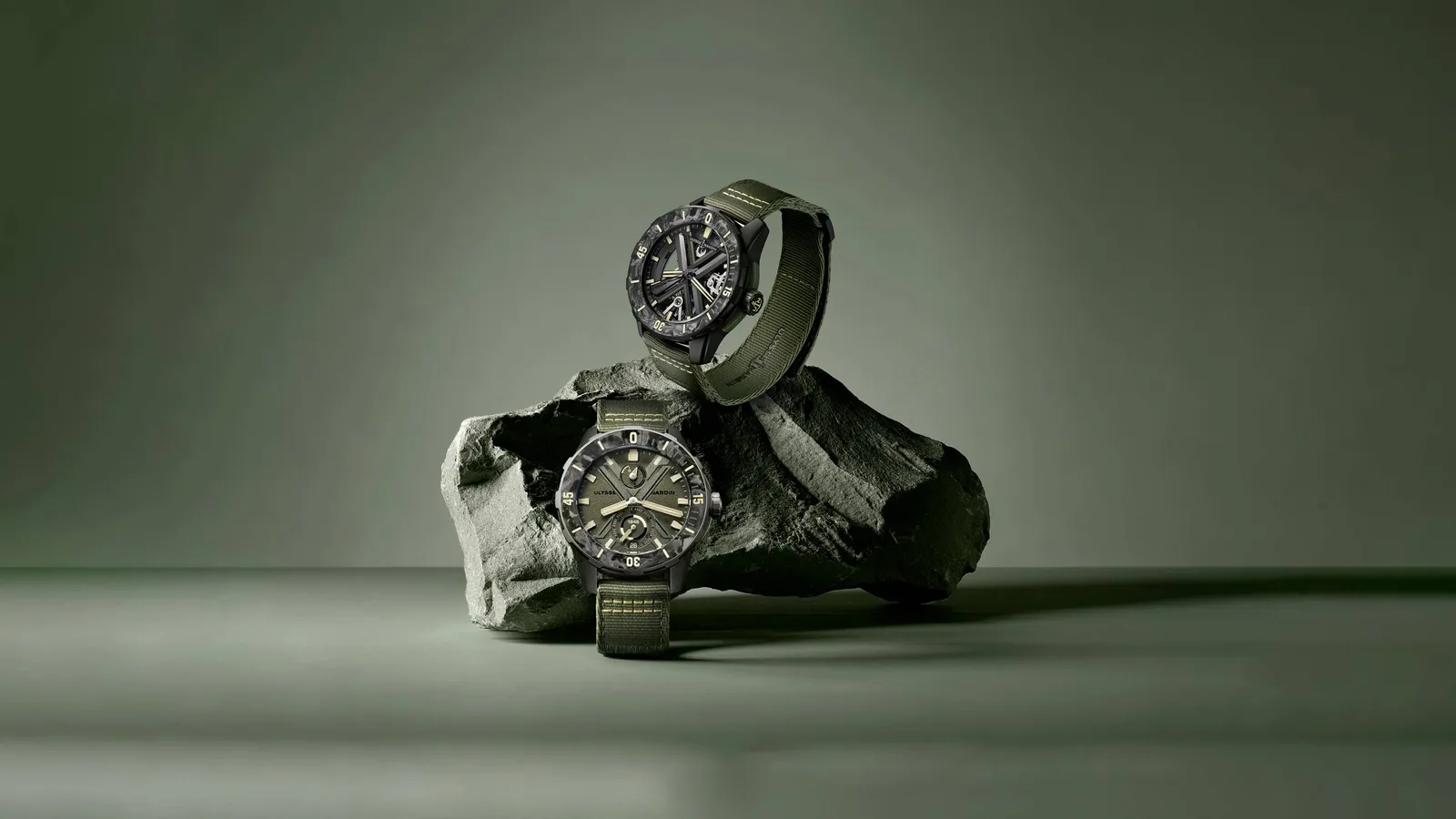 Vẻ đẹp bền vững của bộ đôi đồng hồ Ulysse Nardin mới ra mắt