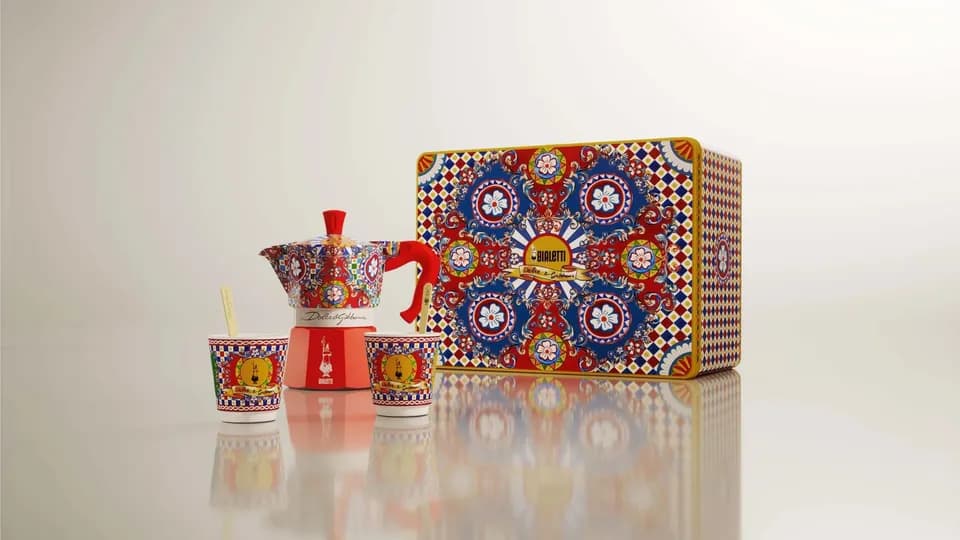 Dolce&Gabbana x Bialetti: Nâng tầm nghi thức cà phê sáng kiểu Ý