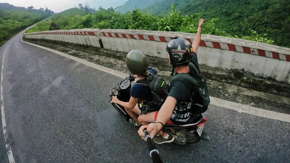 Chuẩn bị cho chuyến road trip mùa hè