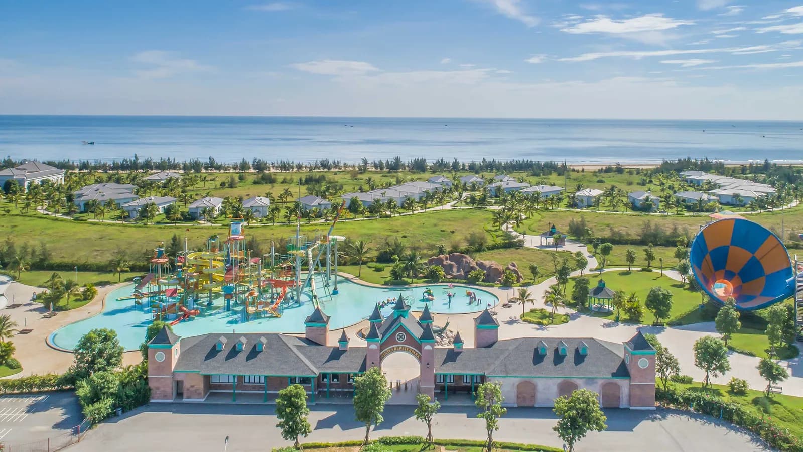Ưu đãi khám phá công viên nước tại Meliá Vinpearl