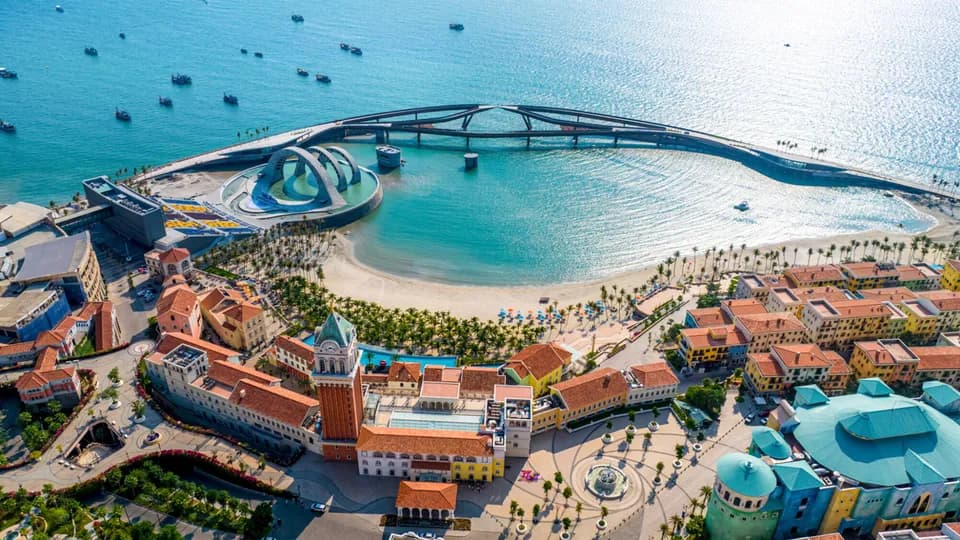 Có gì ở Phú Quốc - Hòn đảo đẹp thứ 2 thế giới?