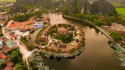 Chạm ngõ không gian biệt phủ xa hoa giữa cố đô Hoa Lư