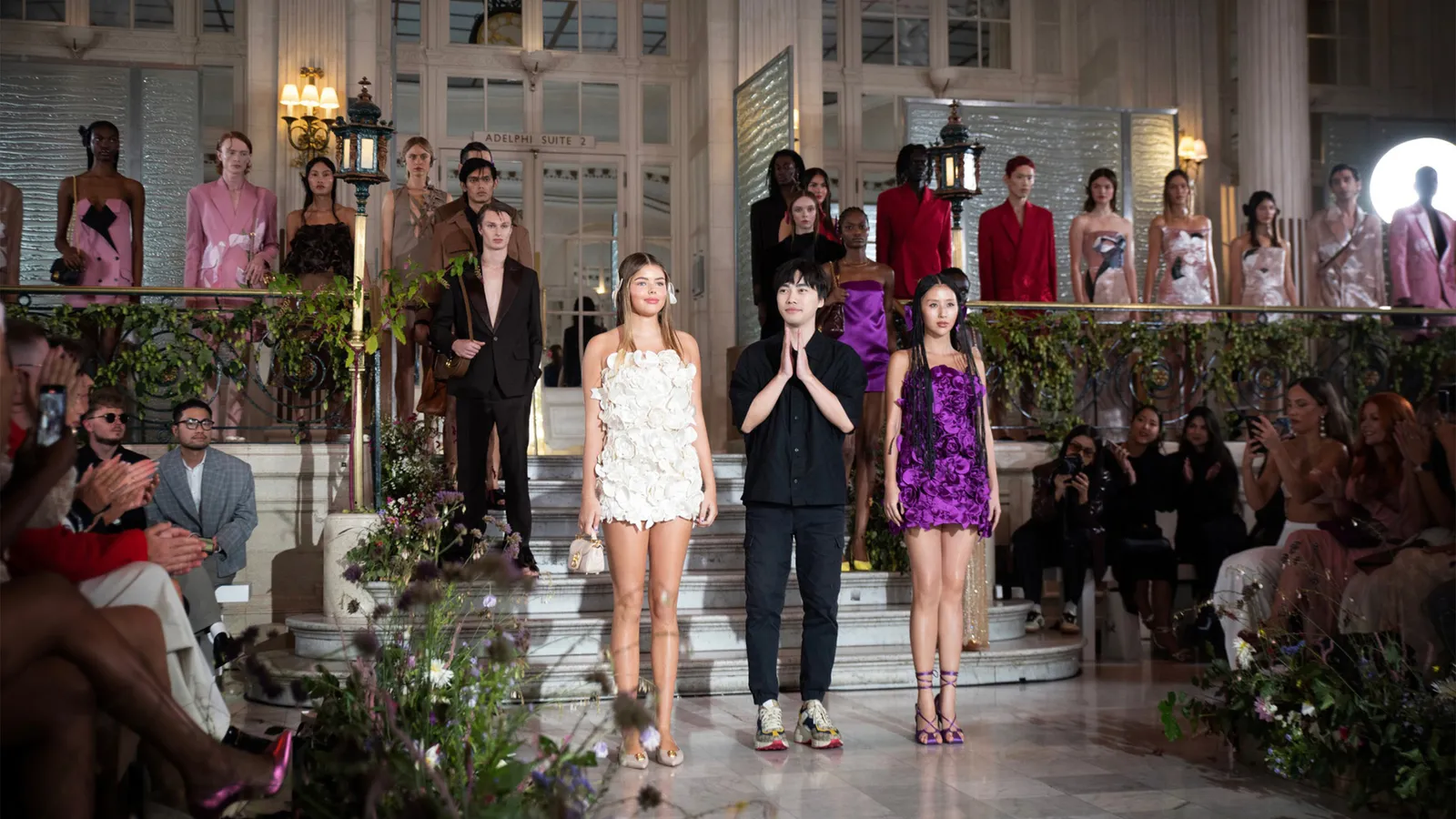 Những mảnh ghép ấn tượng tại London Fashion Week 2025