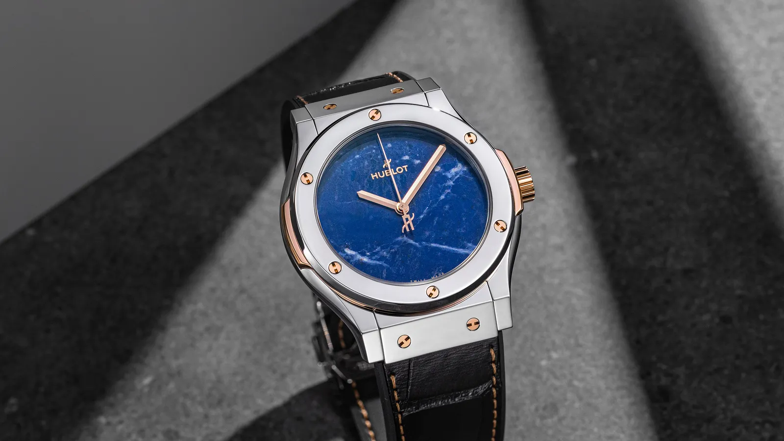 Hublot x The Hour Glass ra mắt BST Classic Fusion Elements II vinh danh sức mạnh thiên nhiên
