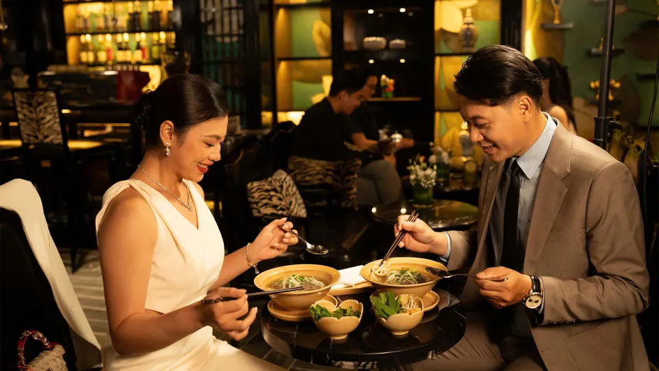 Phở Sen SASCO - món ngon nhất định phải thử khi đến Tân Sơn Nhất 