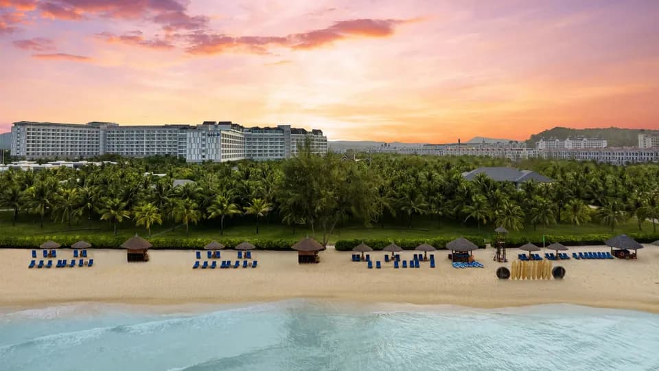 Radisson Blu Resort Phú Quốc chiến thắng hàng loạt giải thưởng danh giá