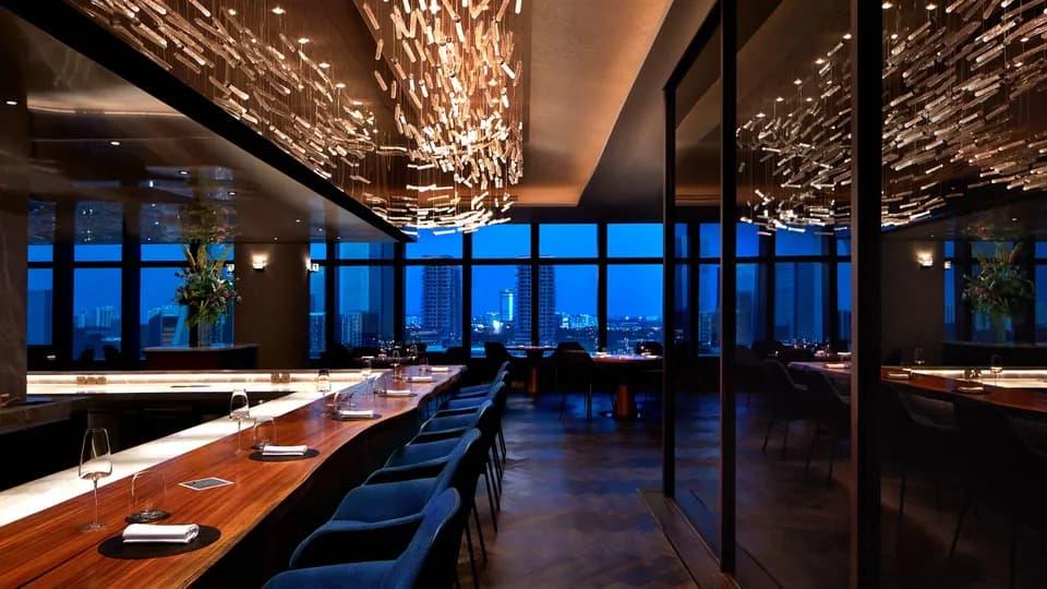 Nhà hàng fine dining: “Thỏi nam châm” hút du khách đến Việt Nam