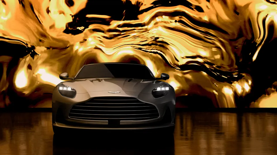 Chiếc Super Tourer "mạ vàng" kỷ niệm mối lương duyên 60 năm với James Bond