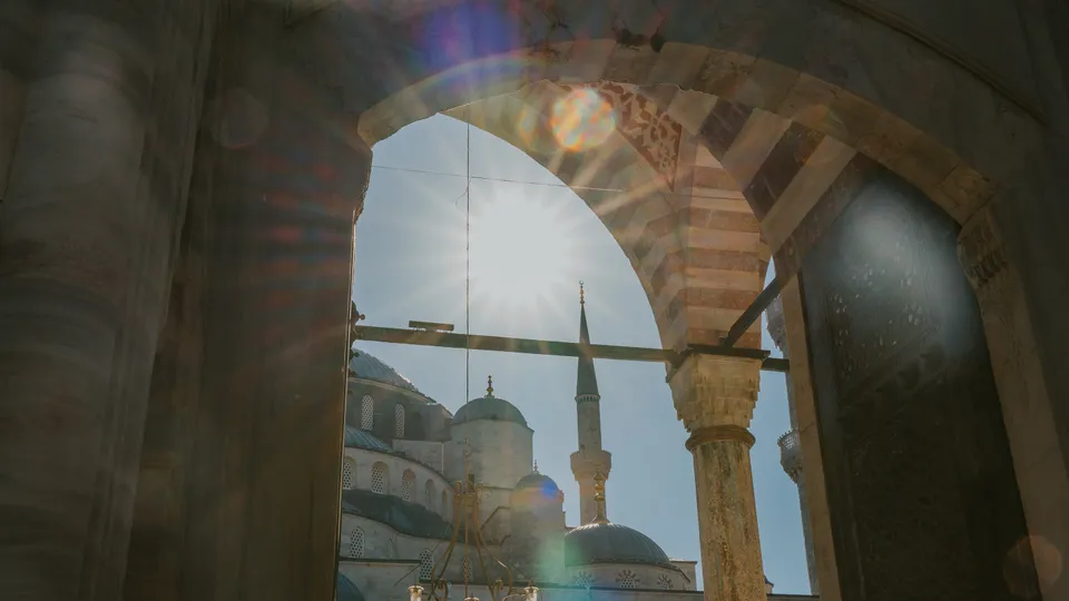 Istanbul: Trải nghiệm một ngày sống ở cả châu Âu lẫn châu Á