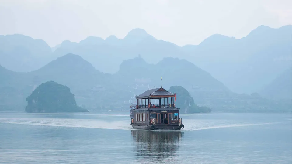 5 điểm đến ấn tượng cho chuyến du lịch hành hương đầu xuân