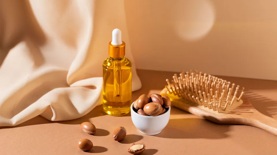 Deep Oiling – Bí quyết giúp tóc chắc khỏe từ gốc đến ngọn