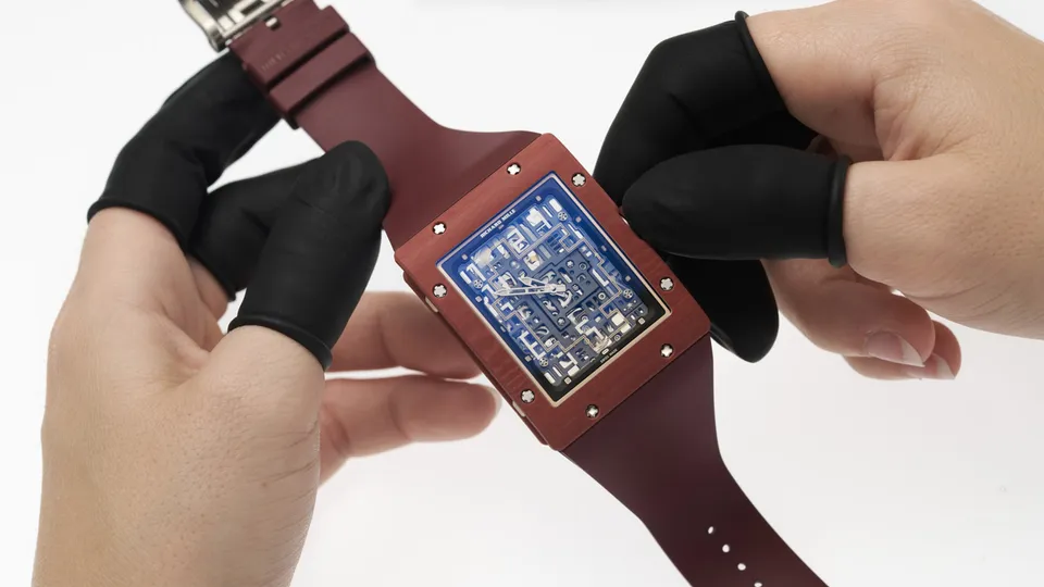 Richard Mille trở lại với thiết kế Brutalist và công năng vượt trội