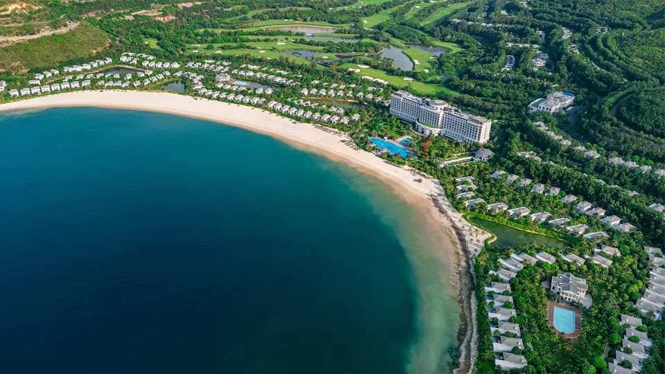 Nha Trang Marriott Resort & Spa, Hon Tre Island ra mắt gói nghỉ dưỡng “Golf & Stay”